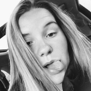 Meet your Posher, Gabby